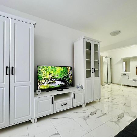 Altheda Living White House 29F-2 Suceava Exterior foto