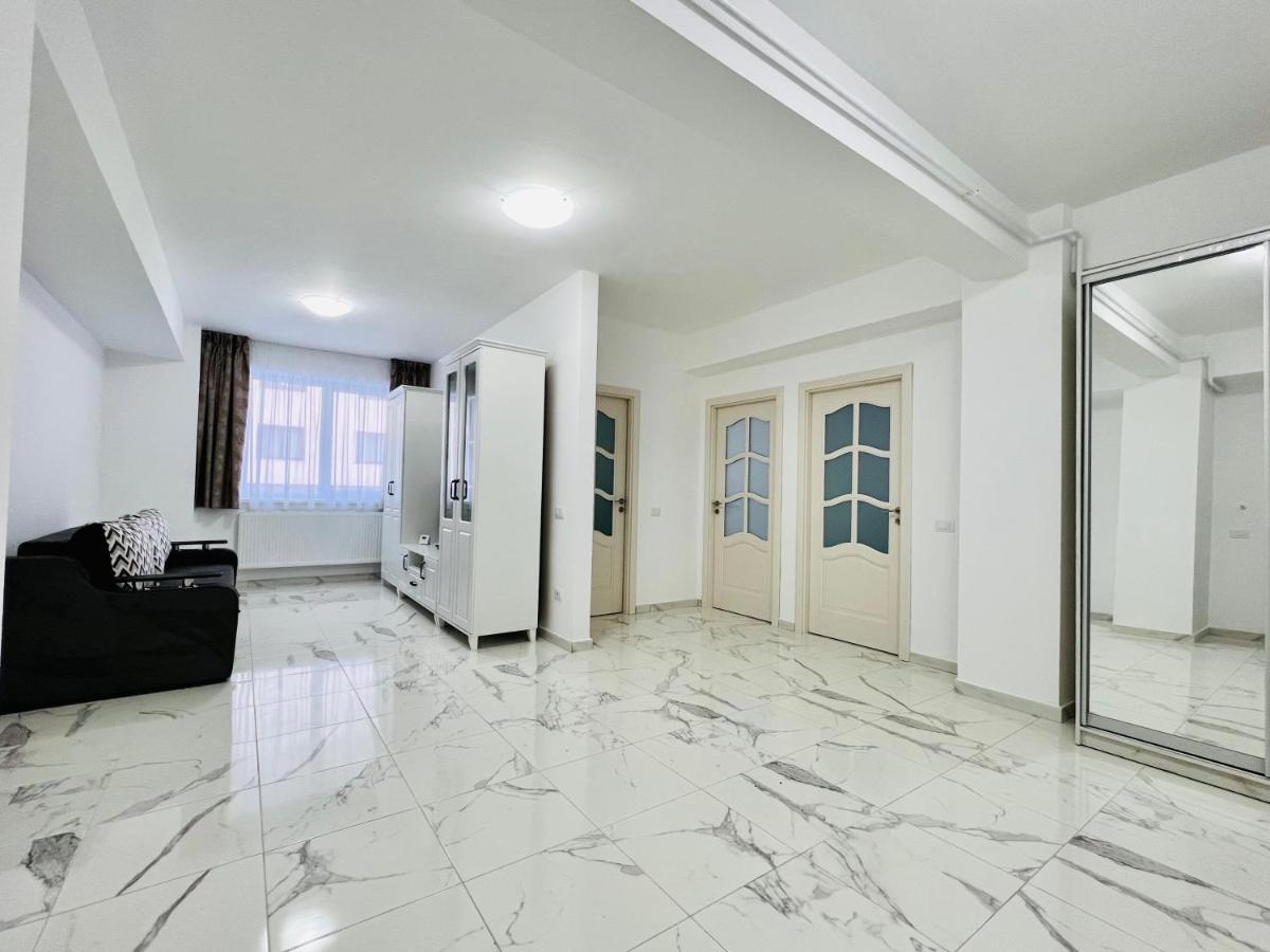 Altheda Living White House 29F-2 Suceava Exterior foto